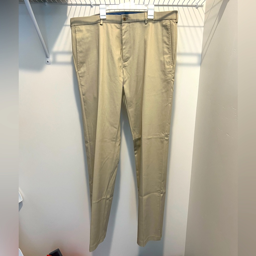 Haggar Clothing | Men’s Khaki Straight Fit | 38x34